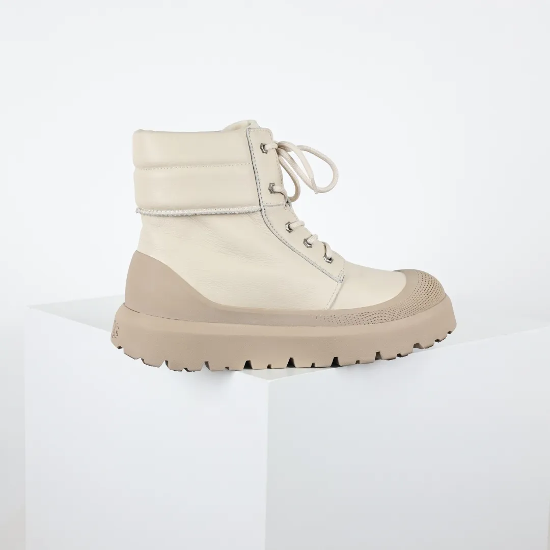 Copy price 💰720 Core recommendation Good price UGG sheepskin and fur integrated snow boots for men and women on the platform for foreign trade UGG Neumel Weather Hybrid men's high-top snow boots 1158208 Produced by the production line of a ten-year-old brand shoemaking factory, paying attention to every detail Longfeng A-grade genuine sheepskin and fur integrated products are completely manufactured in accordance with the ZP process. Size: 35 36 37 38 39 40 41 42 43 44 45